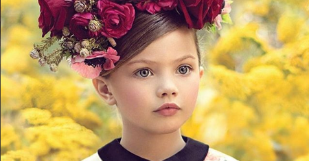 Dziewczynka o zachwycającej urodzie. Przypomina Thylane Blondeau