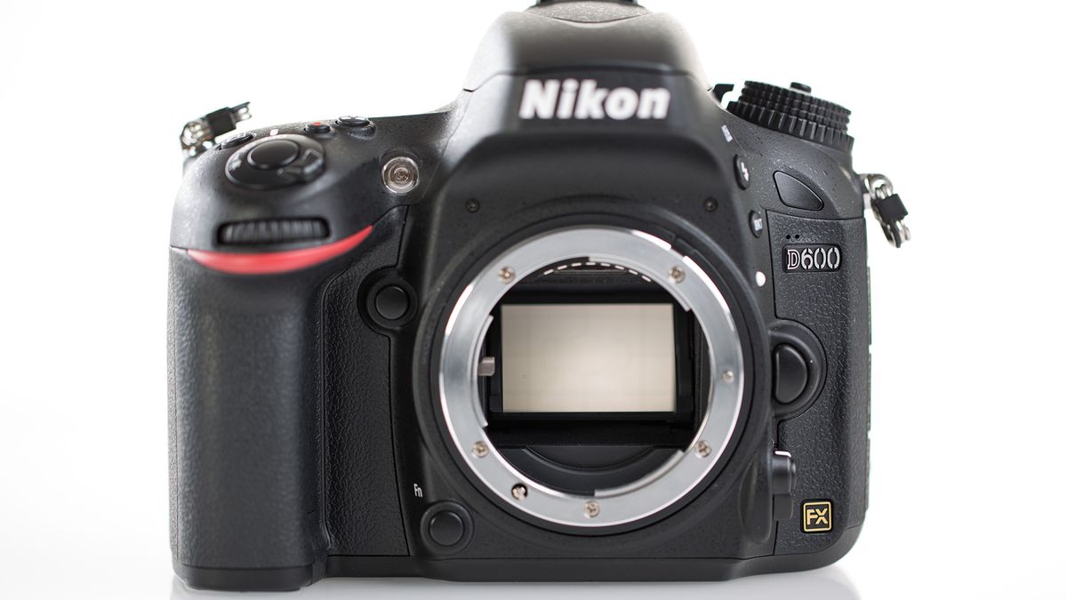 Nikon oferuje darmową wymianę migawek w D600 1