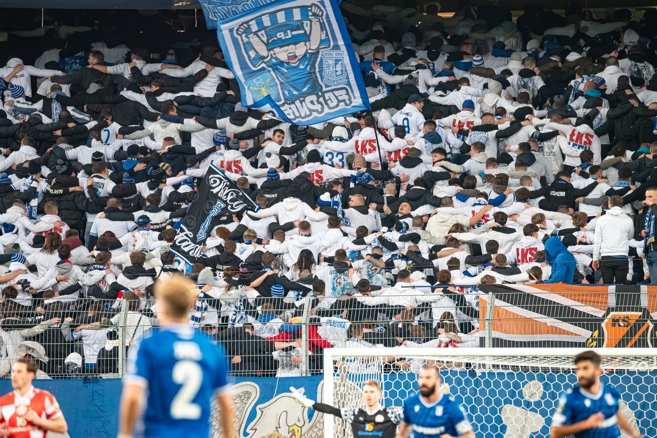 Szachtar na drodze do ćwierćfinału. Lech zaczyna u siebie, kończy w Krakowie