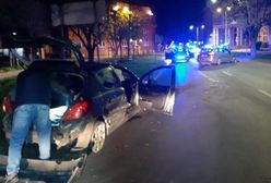 Częstochowa. Dramatyczny nocny pościg. Uciekinier taranował radiowozy, padły strzały