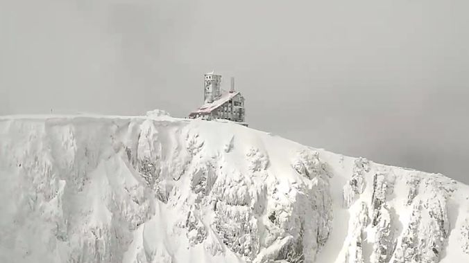 Śnieżne Kotły zachwycają zimą 