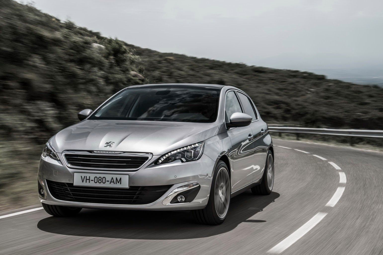 Nowy Peugeot 308 w obszernej galerii zdjęć 88