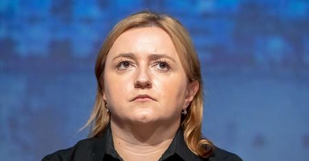 Rząd chce przez weekend zapobiec buntowi firm. "Łamanie prawa nie przyczyni się do szybszego zwalczenia pandemii"