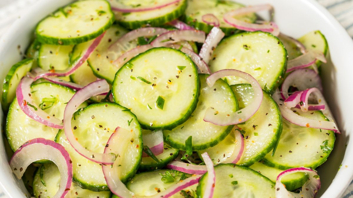 Mizerię możesz zrobić bez dodatku nabiału