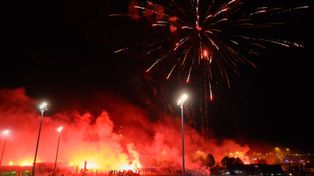 Feta mistrzowska Lecha Poznań. W nocy trwała zabawa kibiców
