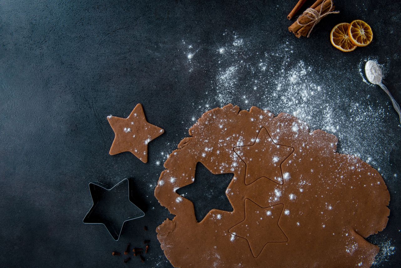 How to make gingerbread dough?