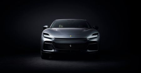 Ferrari chce ograniczyć sprzedaż Purosangue. "Popyt przerósł oczekiwania"