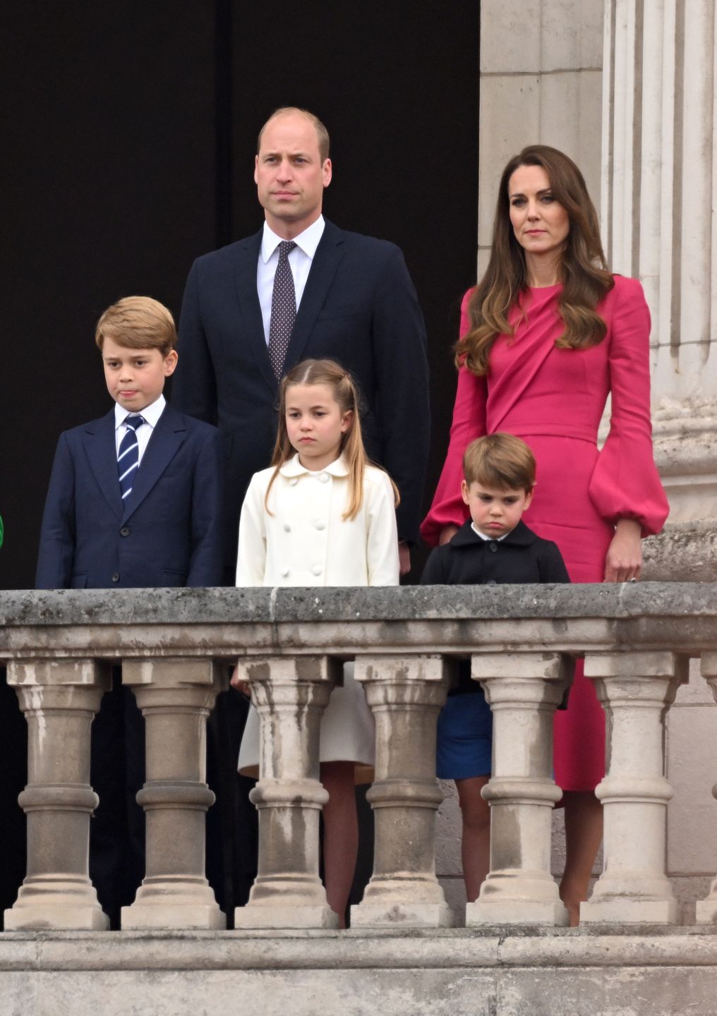 Kate Middleton i książę William z dziećmi