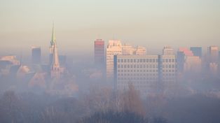 Mieszkaniec Łodzi wypadł z listy osób czekających na mieszkanie komunalne. Teraz boi się, że nie będzie miał gdzie żyć