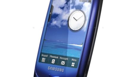Pierwszy solarny telefon full-touch 1