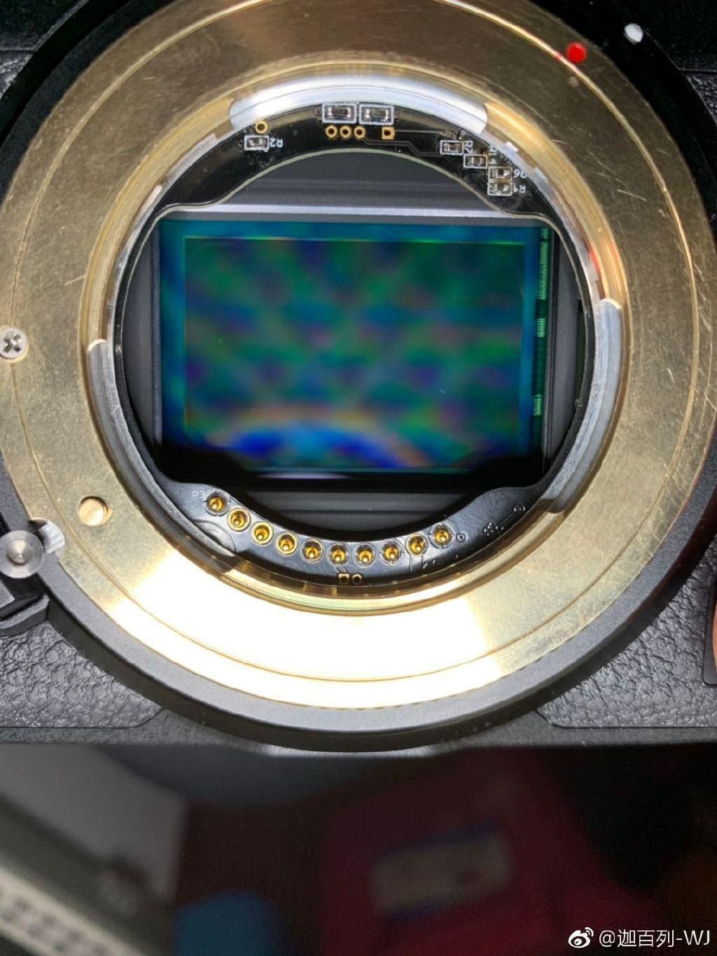 Powstał adapter z bagnetu Nikon Z na Sony E, który przenosi AF i automatykę 2
