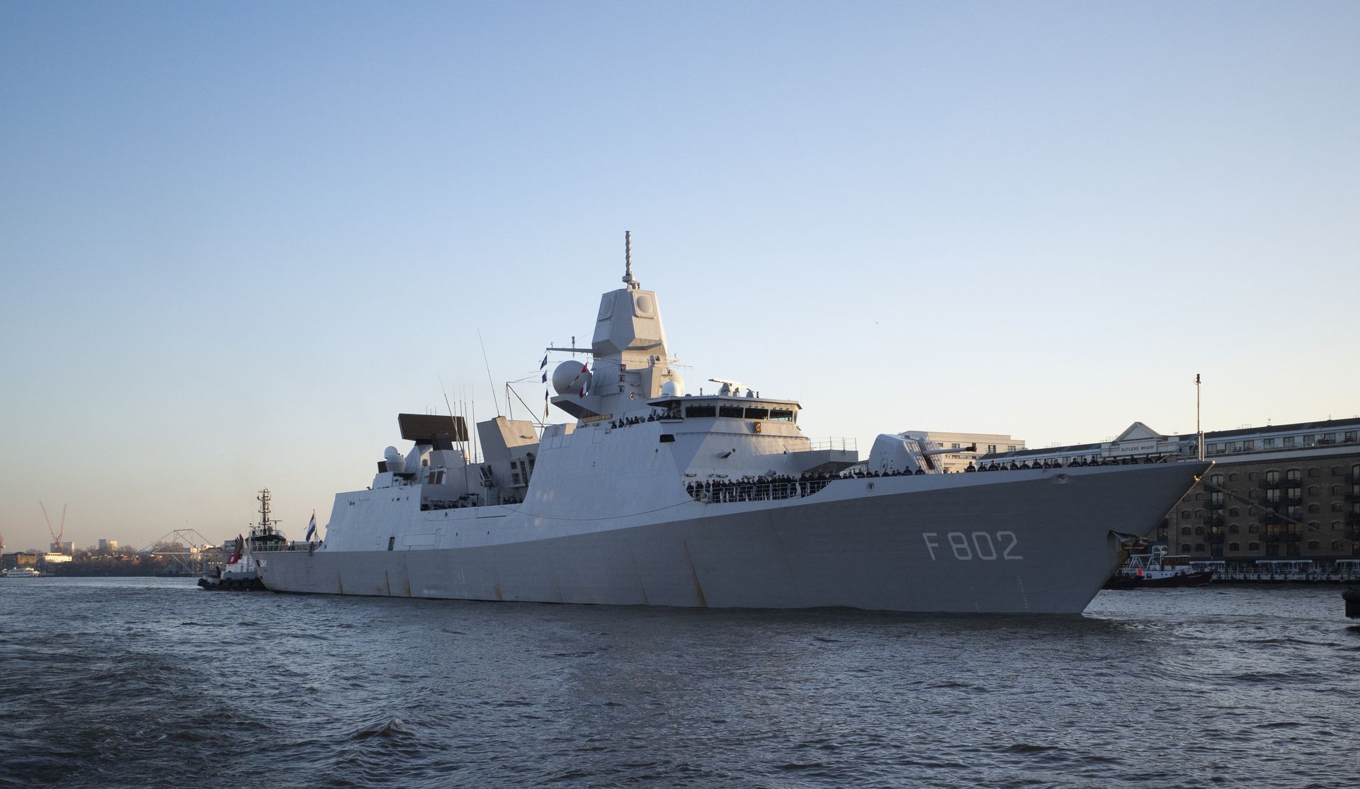 Holandia wzmacnia fregaty. Chcą kupić "fałszywe cele" dla okrętów