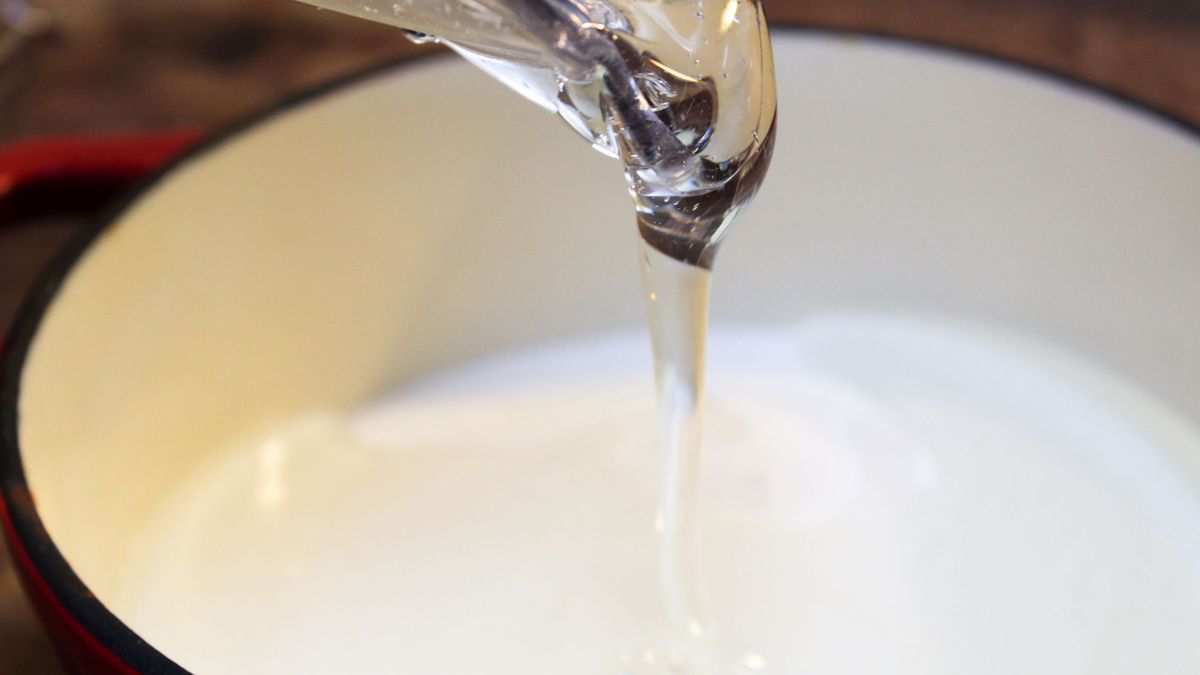 Producenci dosładzają często produkty syropem glukozowo-fruktozowym, przez co stają się jeszcze bardziej uzależniające