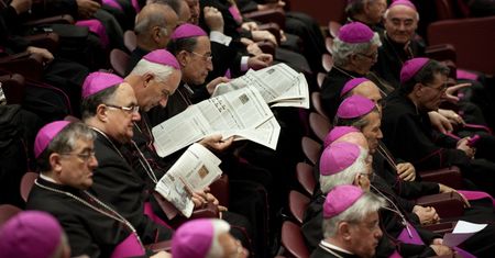 Kościół we Włoszech zmierzy się z pedofilią? "Najwięcej księży na świecie"