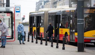 Akcja policji w Warszawie. Ktoś strzelał do autobusu