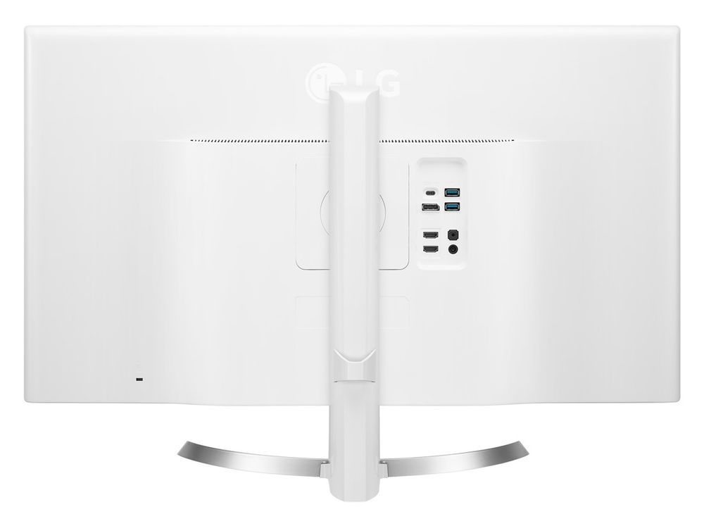 LG 32UD99