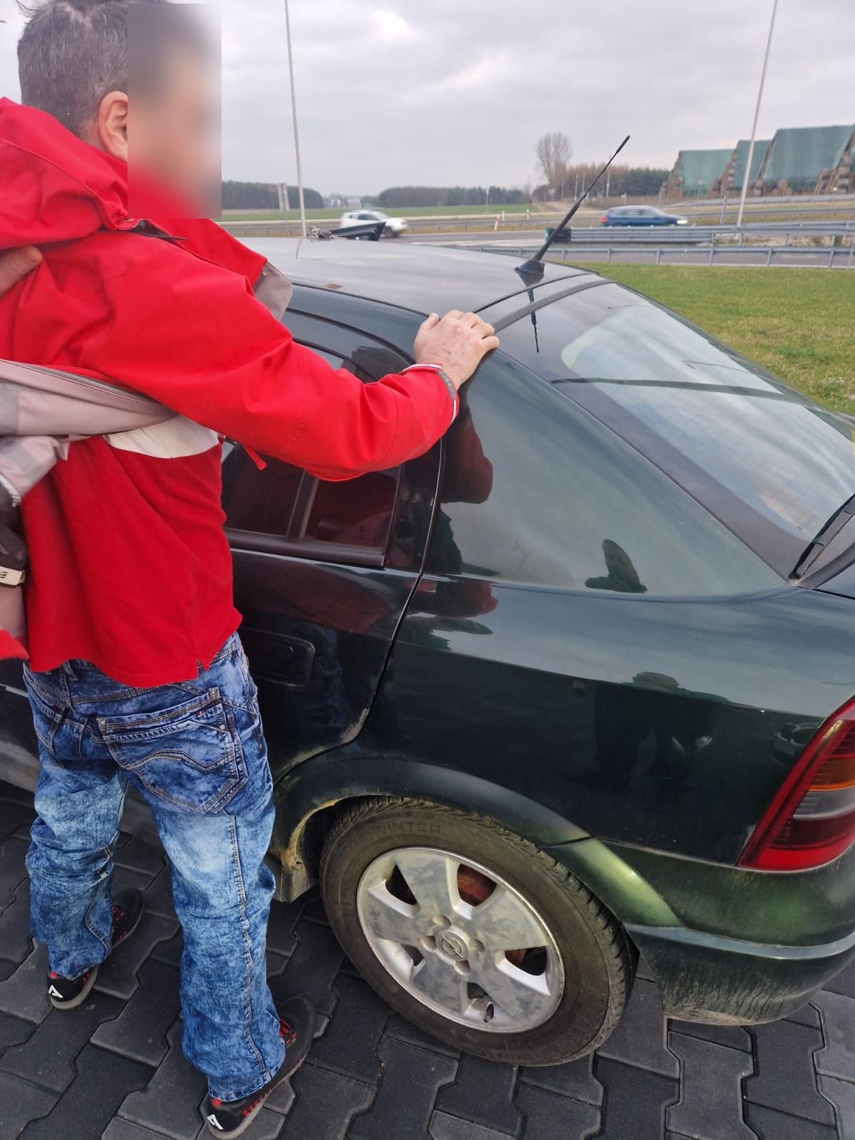 Ponad 3 promile za kierownicą. "Zjechałem, bo chciałem się napić i odpocząć"