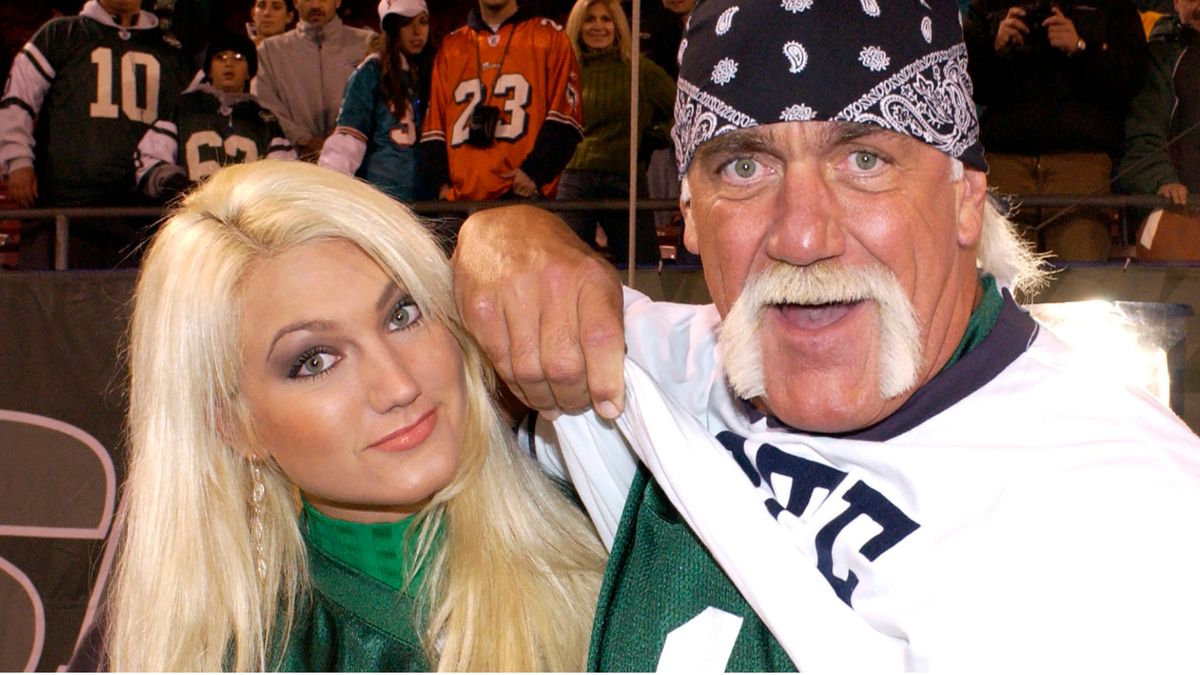 Brooke Hogan, Hulk Hogan