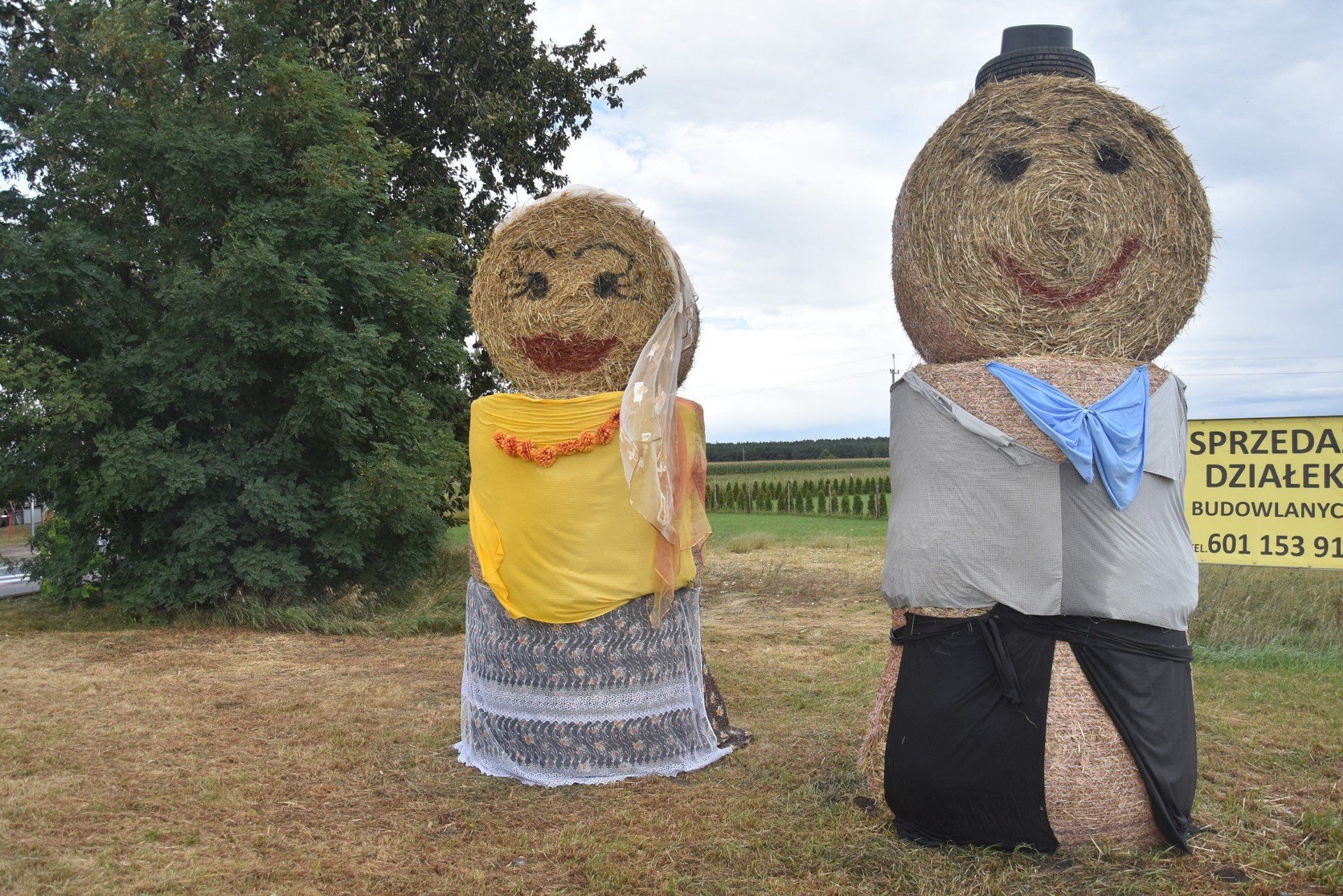 Dożynki parafialno-sołeckie w Żabnie. Podziękowano za tegoroczne plony i podzielono dożynkowy chleb [zdjęcia]
