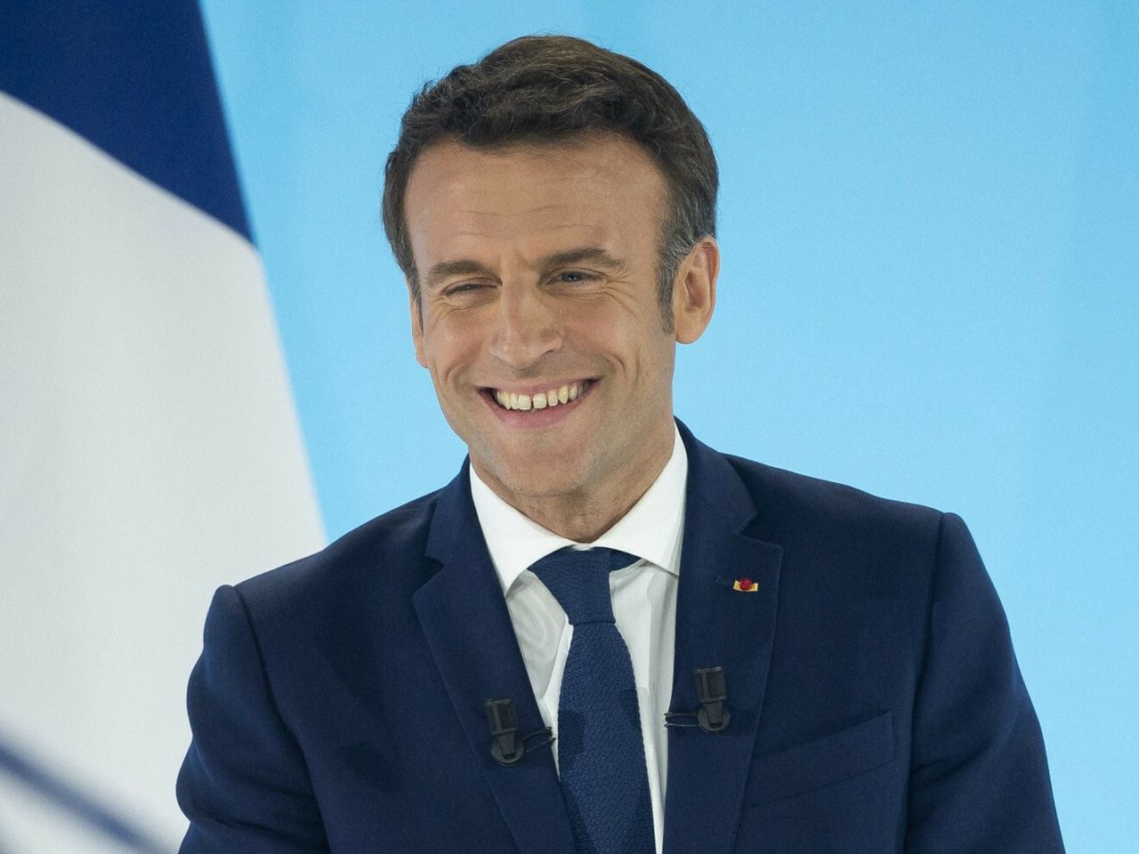 Emmanuel Macron zadziwił wyborców nietypową fotografią 