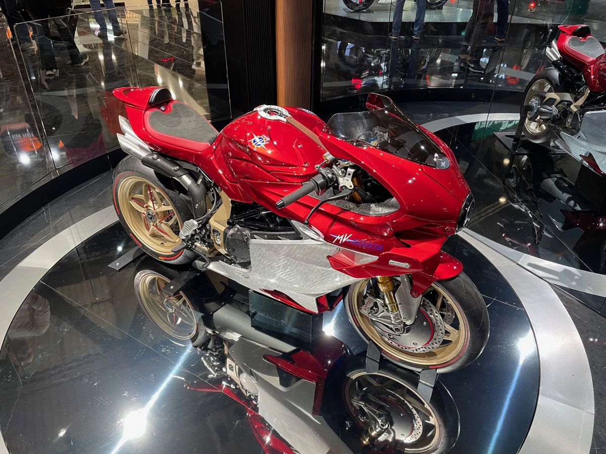 MV Agusta Superveloce 1000 Serie Oro