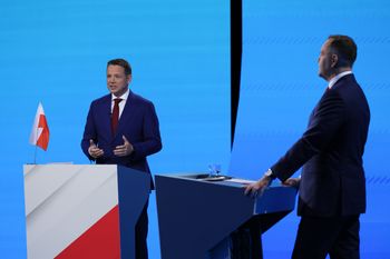 Debata prezydencka. Ekspert ocenił słabe momenty obu kandydatów