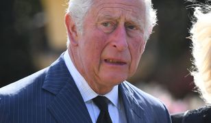 Karol III sprzeda ukochane zwierzęta swojej zmarłej matki. Nieźle na nich zarobi