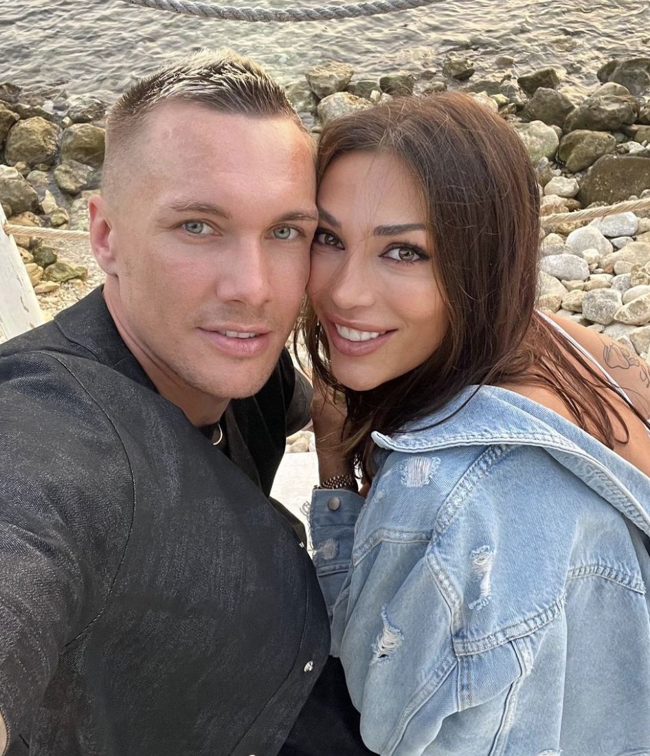 Łukasz Skorupski z żoną Matilde Rossi