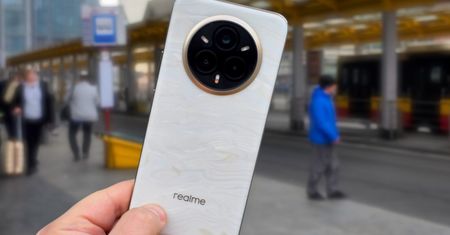 Zabrałem realme 14 Pro+ na spacer. To iście stylowy smartfon imprezowy