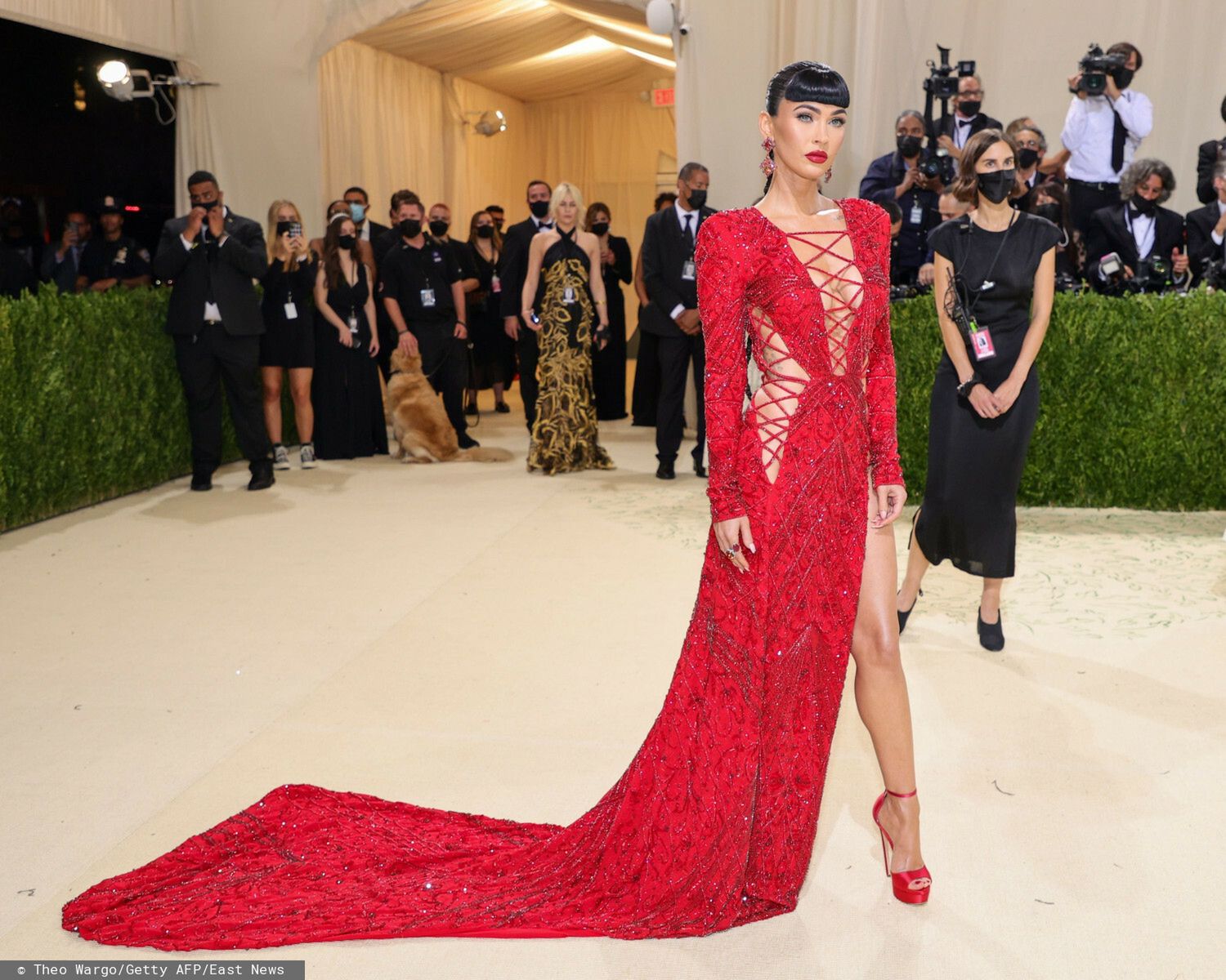 Megan Fox – MET Gala 2021, kreacja: DUNDAS