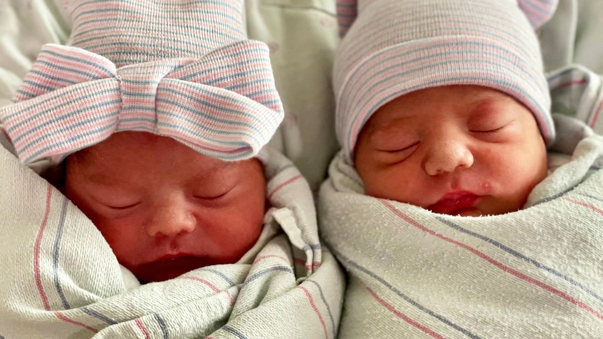 Alfred i Aylin urodzili się na przełomie lat