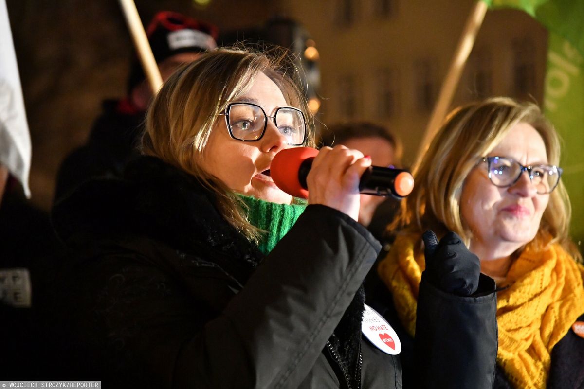 Magdalena Adamowicz na proteście przeciwko "lex TVN" w Gdańsku