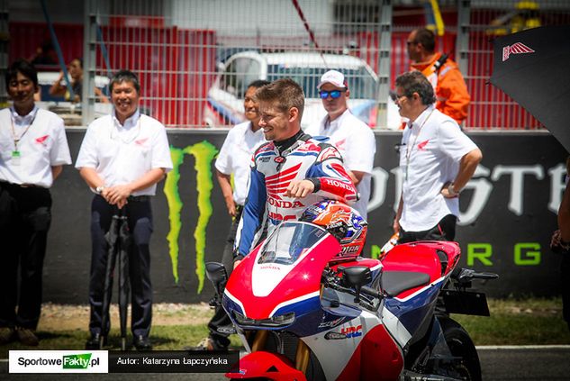 Casey Stoner podczas ostatniego wyścigu o Grand Prix Katalonii