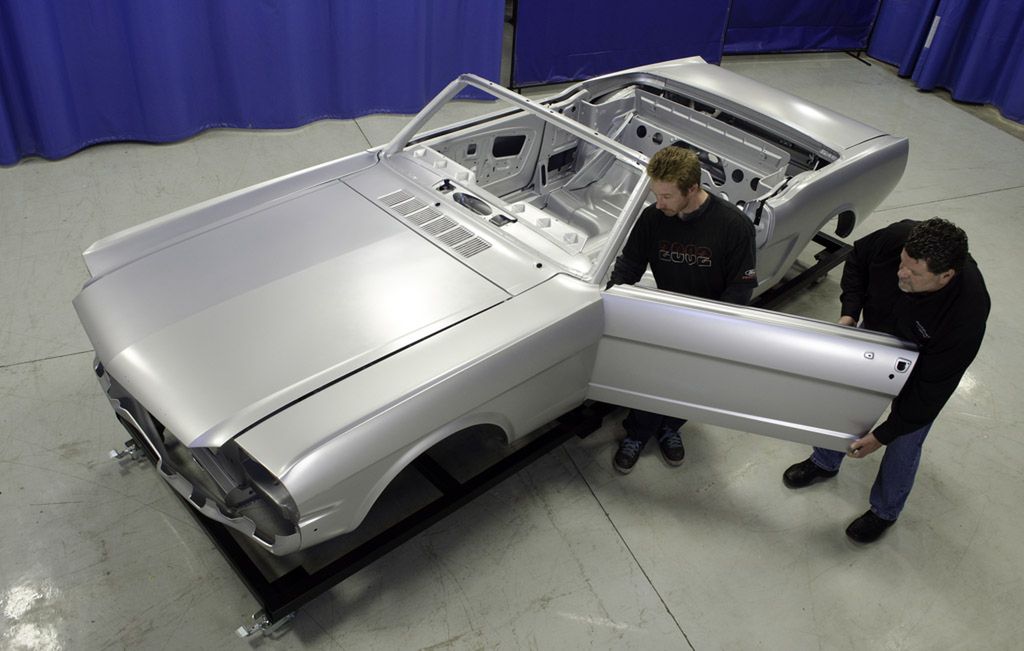 Ford Mustang 1965 - nowe nadwozie