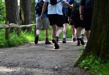 Spacer zakończył się walką o życie. W ostatniej chwili wezwał pomoc