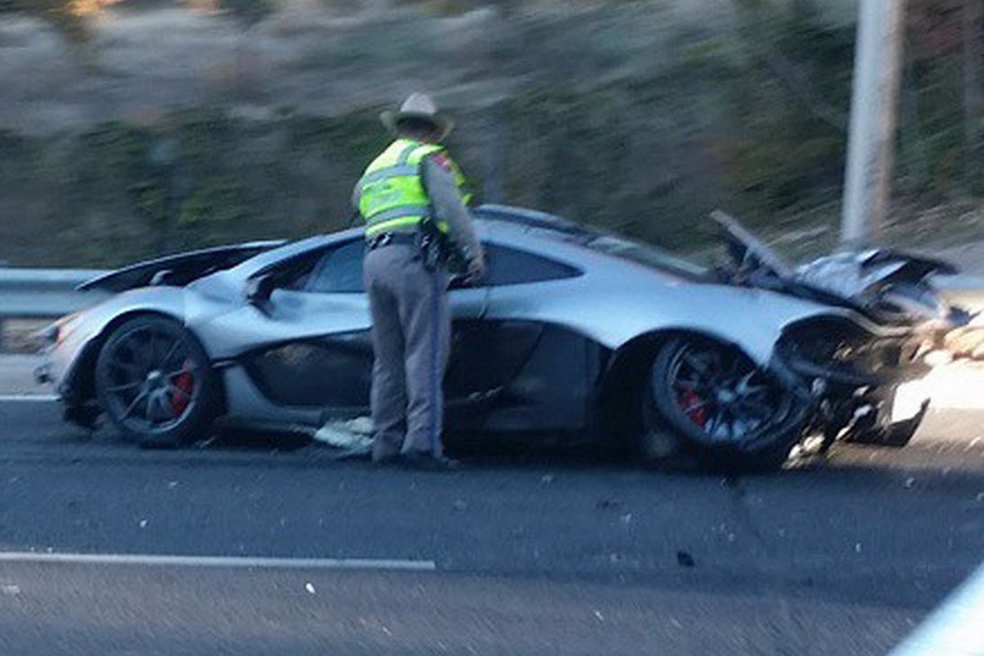 Rozbity McLaren P1 w Stanach Zjednoczonych 8