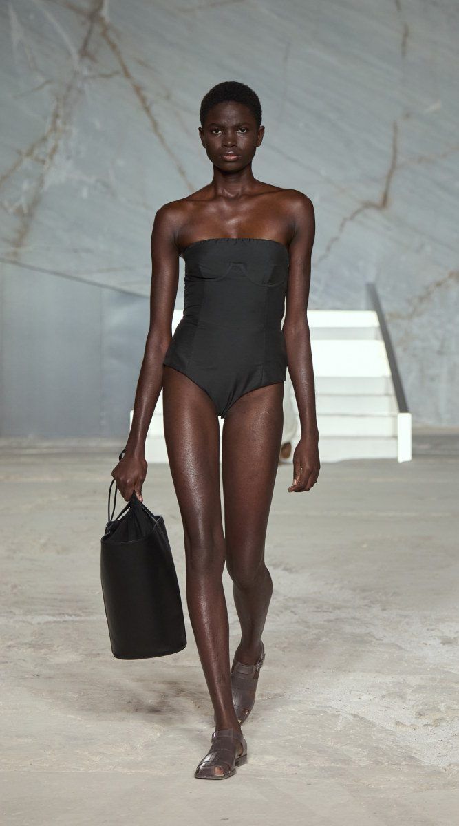COS_S25_LOOKS_ 012