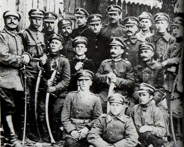 Żołnierze Pułku Jazdy Tatarskiej 