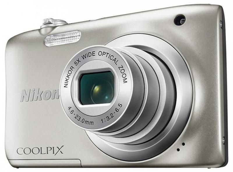Nikon Coolpix A100 to elegancki aparat kompaktowy