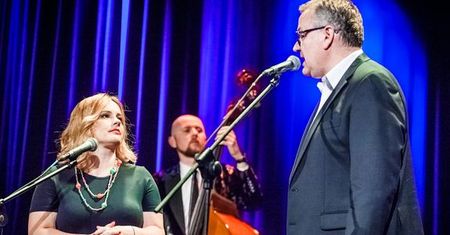 Andrus i Kołaczkowska w przebojowej premierze na 15 lat Szlachetnej Paczki!