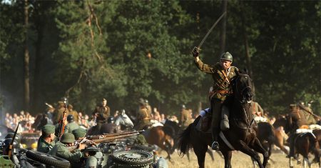 Polscy ułani nie atakowali czołgów lancami. Dziennikarz przyznał, że zmyślił historię