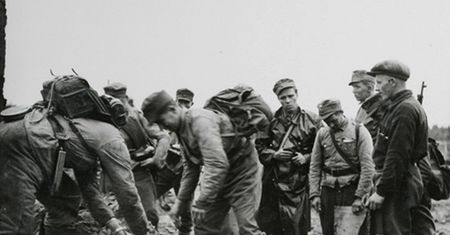 Virtuti Militari za dokonanie masakry w polskiej wsi Koniuchy
