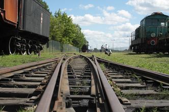 Kolej w Polsce. Przed wyborami uda się podpisać umowę na utrzymanie linii kolejowych?