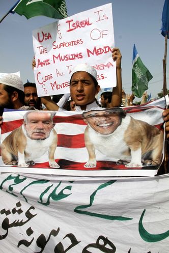 Niewinność muzułmanów. Za to minister zabiłby gołymi rękami