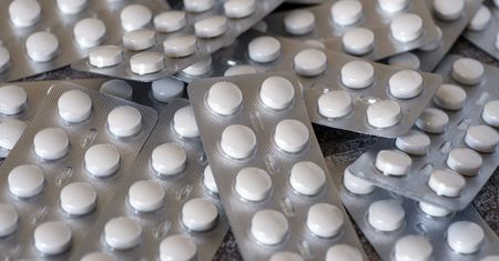 Popularne leki mogą zwiększać ryzyko raka jelita grubego