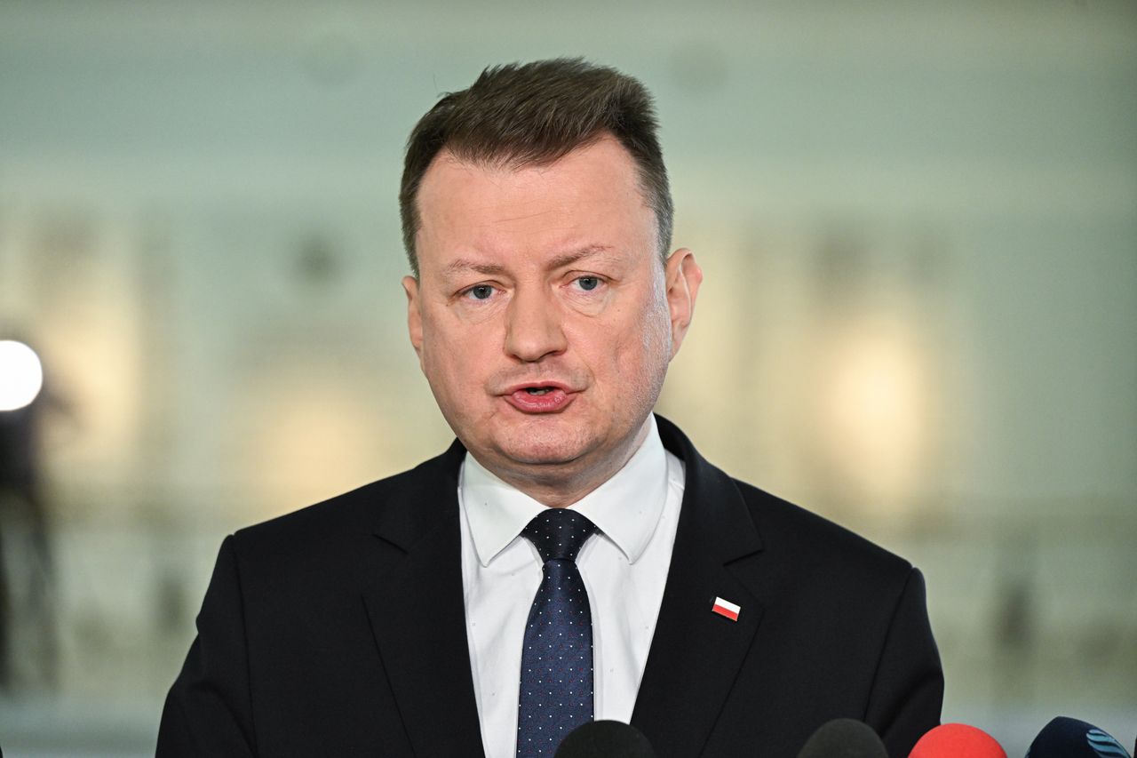 Błaszczak o sytuacji na granicy. "Tusk i Platforma powinni przeprosić"