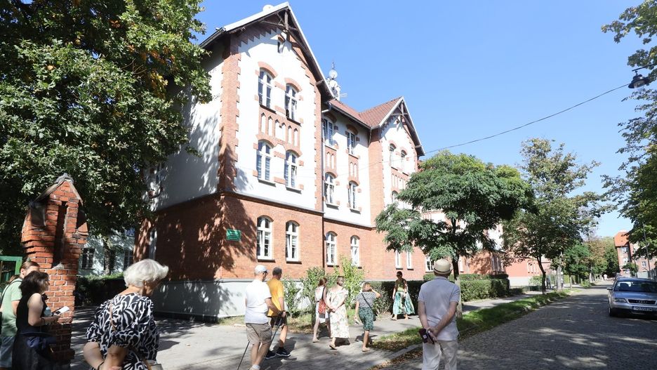 Gliwice na nowo. Spacer śladami Horsta Bienka pokazał miasto z literackiej perspektywy