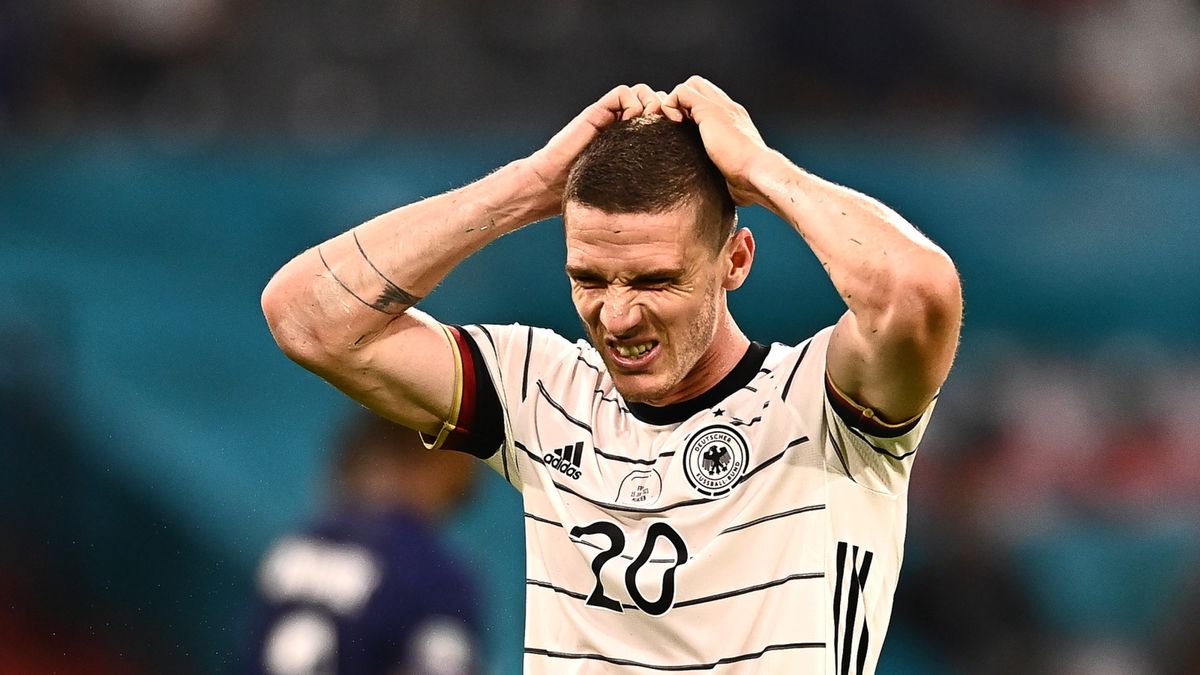 PAP/EPA / Lukas Barth-Tuttas  / Na zdjęciu: Robin Gosens