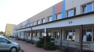 Pacjent nie żyje! Dwójka lekarzy usłyszała zarzuty i stanęła przed sądem w Radziejowie
