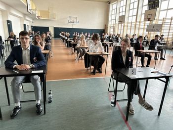 Wyniki matur w Tomaszowie 2025: zdawalność poniżej średniej